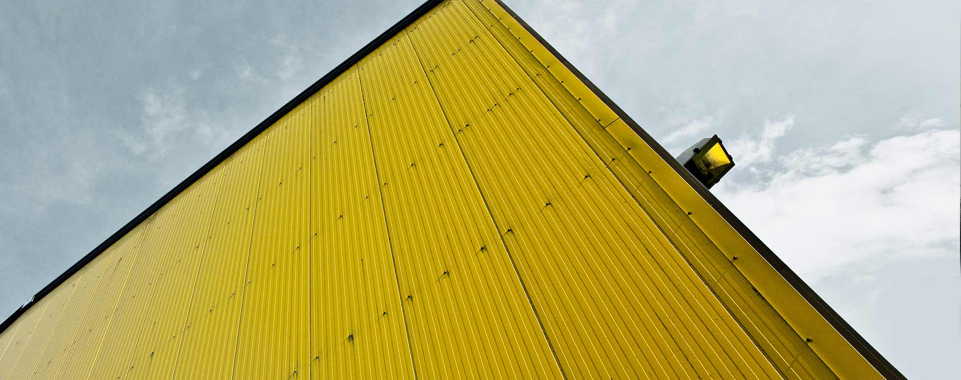 Lagerhalle von außen